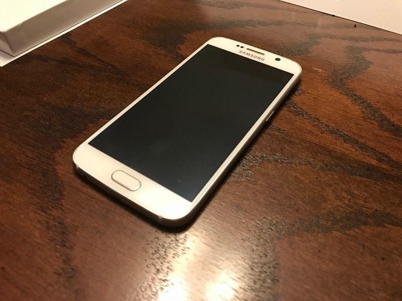 Samsung S6 - 32 g
