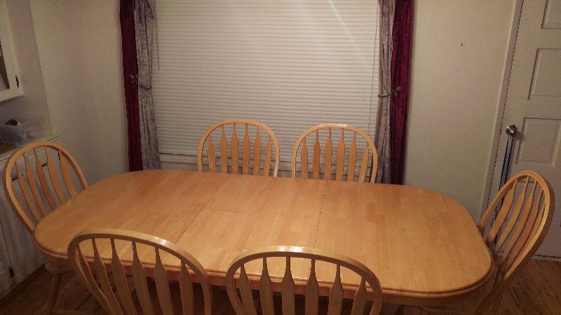 pine dining room set