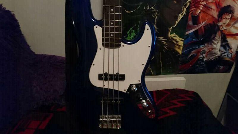 Squier Bass Guitar Dark Blue