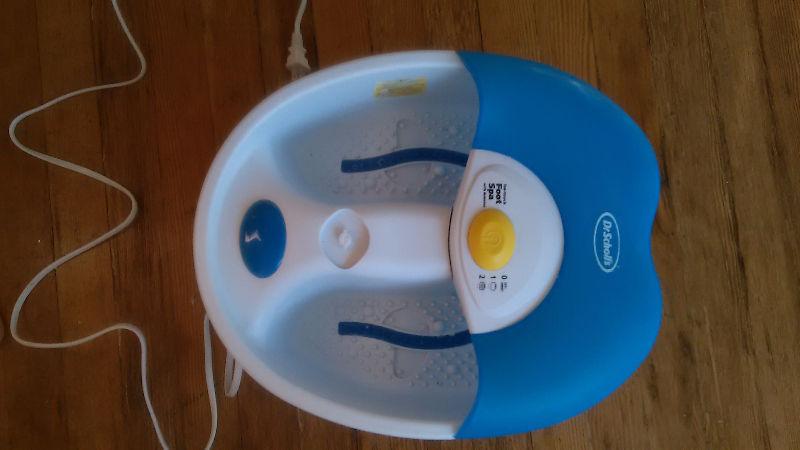 Dr. Scholl's One Touch Foot Spa with bubbles