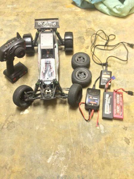 Vaterra glamis uno brushless with lipos and paddles