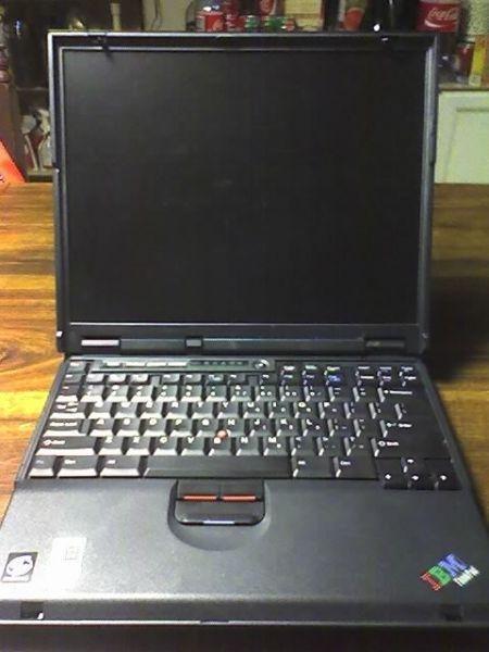 Vintage IBM Thinkpad 2655 A22E Pentium3 900Mhz XP Laptop