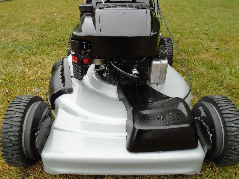 **SELF PROPELLED** QUALITY RECONDITIONED / BAGGER LAWNMOWER