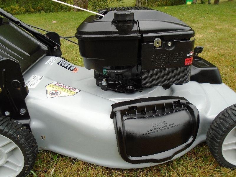 **SELF PROPELLED** QUALITY RECONDITIONED / BAGGER LAWNMOWER
