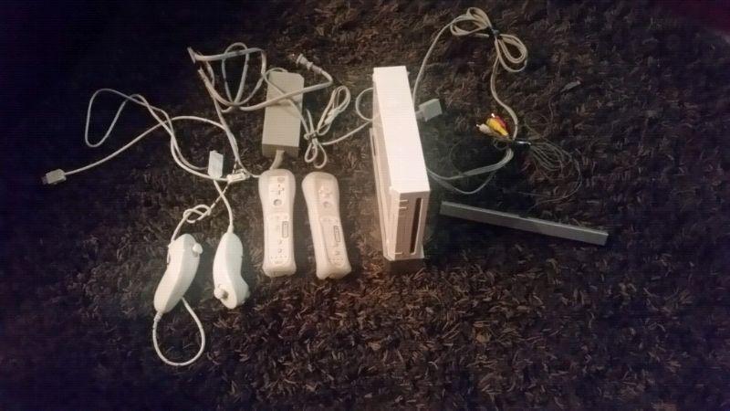 Nintendo Wii and 15 games