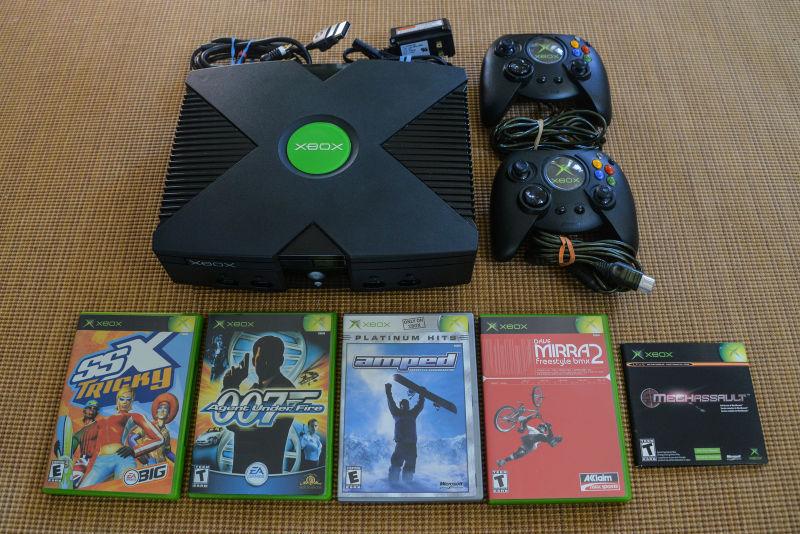 Original Xbox, Five Games and Two Controllers