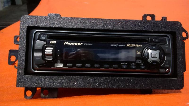 Pioneer DEH-P4100 Car Stereo