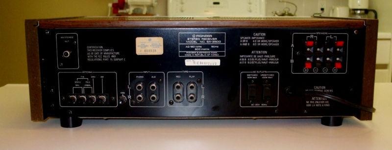 Vintage Pioneer SX-3500 stereo receiver