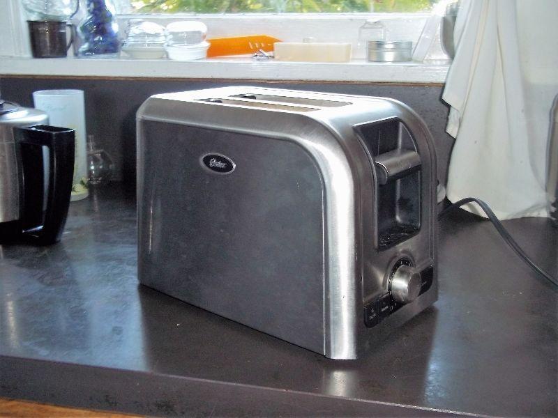 Stainless steel two slices toaster