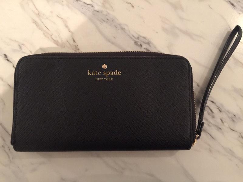 Kate Spade iPhone 6 Plus Wallet For Sale