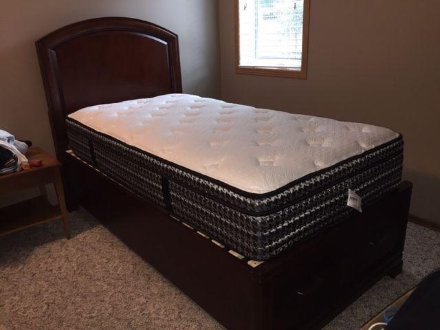 Luxury Twin Bed Frame and Mattress - Great Condition