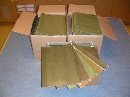 100 x Legal size hanging file folders (8 lots avail)