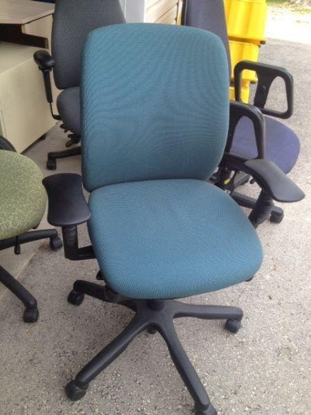 Teknion Amicus teal green with 9 adjustment including lumbar