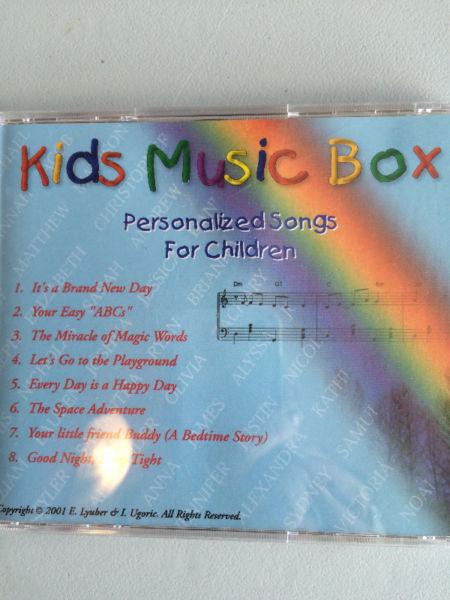 PERSONALIZED KIDS CDS(NAME SUNG IN 8 SONGS)