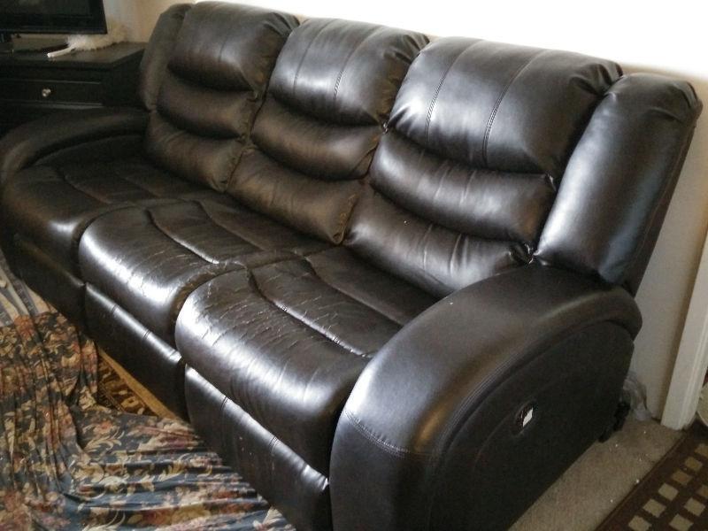 6 seater couches for sale. For $500