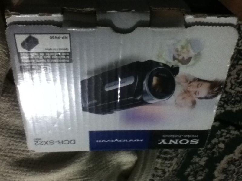 Sony Handycam DCR-SX22 Digital camera