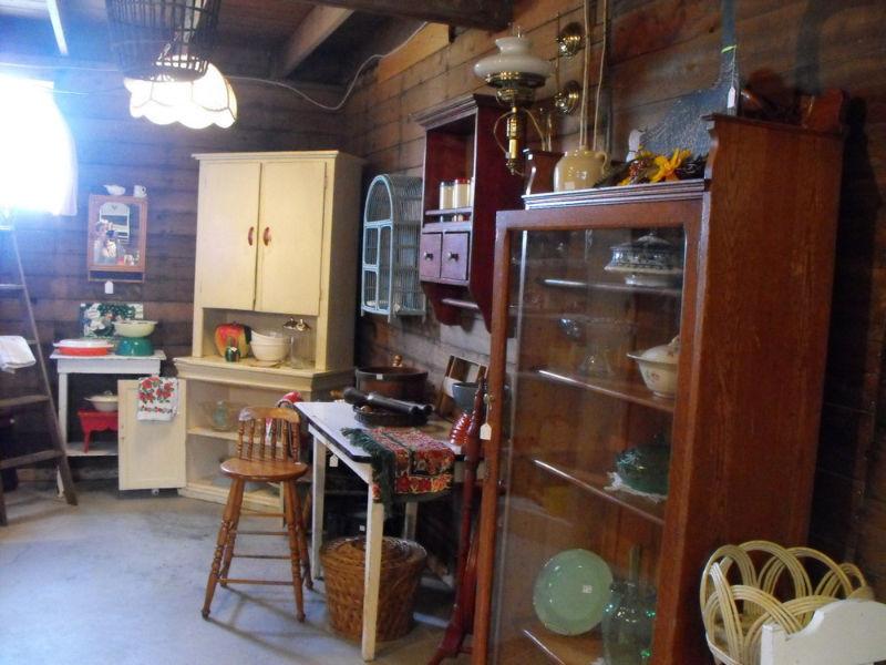 RED BARN ANTIQUES SALE SEPT.27 - OCT.1