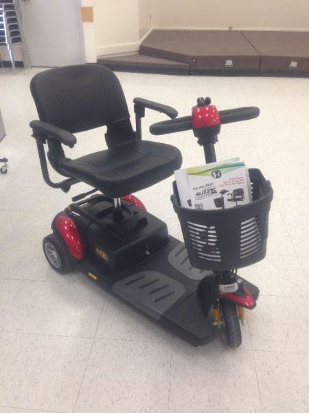 Portable 3 Wheel Scooter (NEW)