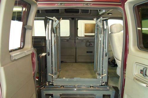 Ricon clearway wheelchair lift for van