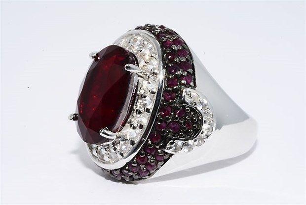 RUBY & WHITE SAPPHIRE RING SIZE 8.25