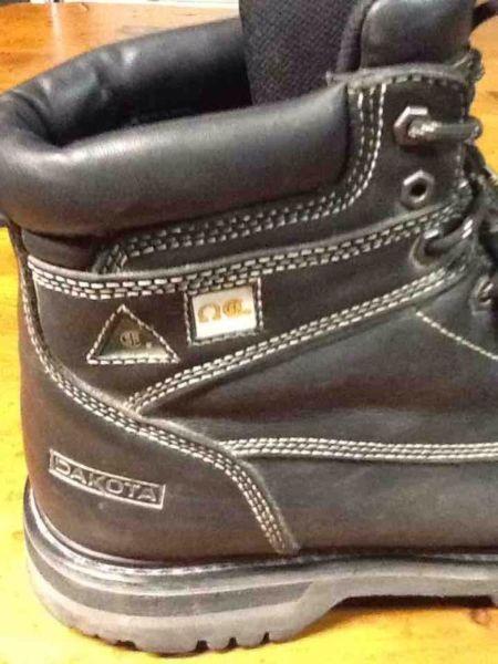 Dakota work boots with steel toe size 12