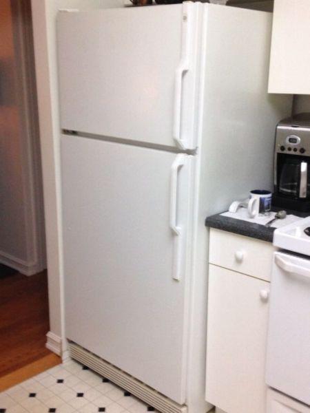 General Electric Fridge and Stove