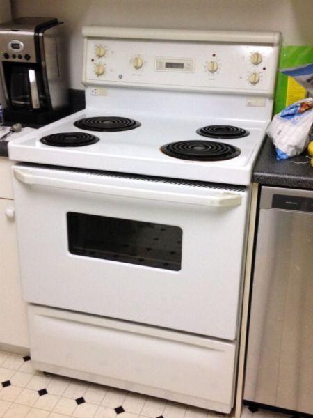 General Electric Fridge and Stove
