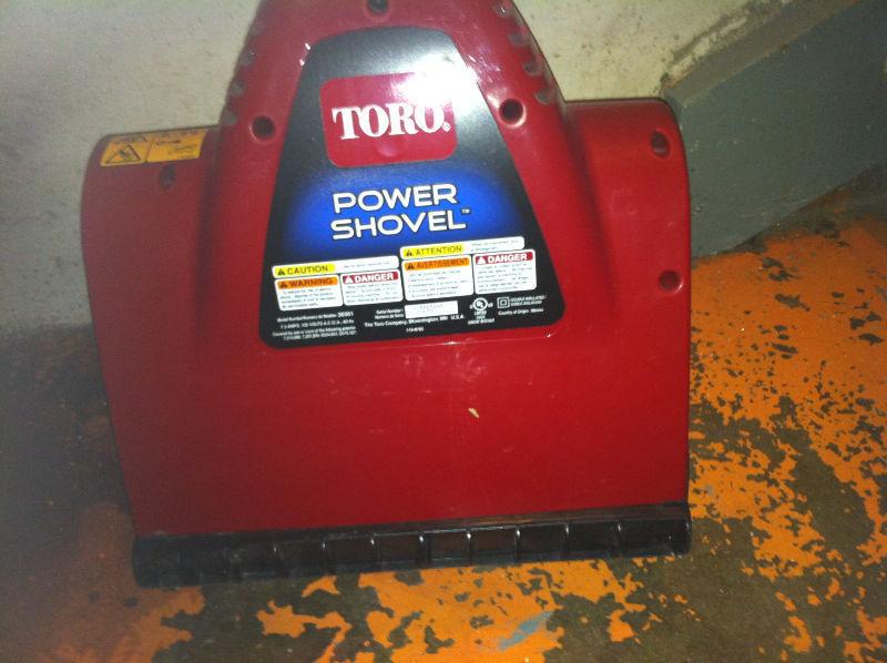 Toro 38361 Power Shovel 7.5 Amp 12-Inch Electric S w/100 ft cord