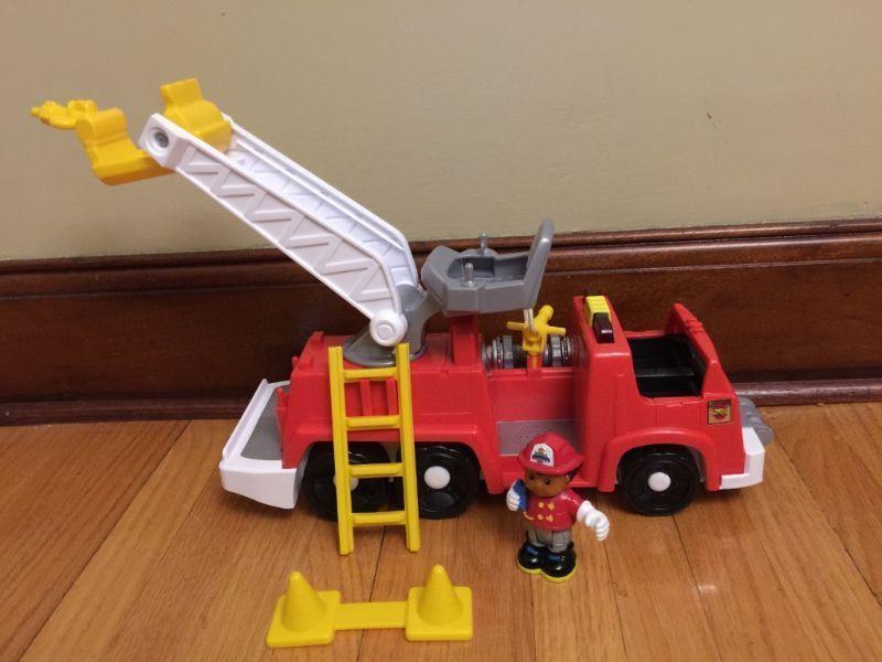 Fisher Price Little People Firetruck Michael & his Rescue Rig