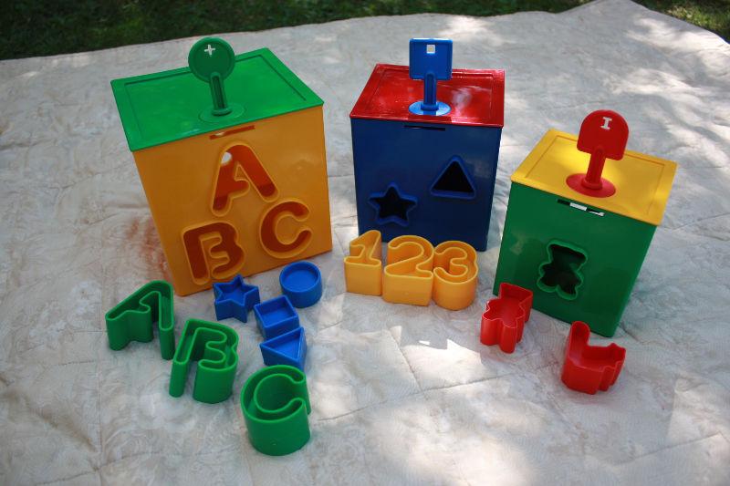 Shape Sorter with 3 Lock Boxes