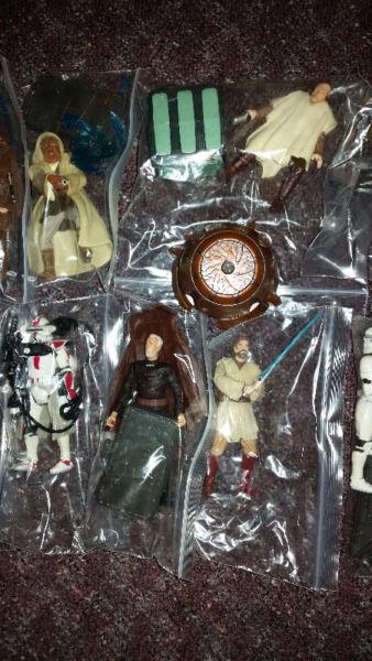 STAR WARS ATTACK OF THE CLONES ACTION FIGURES