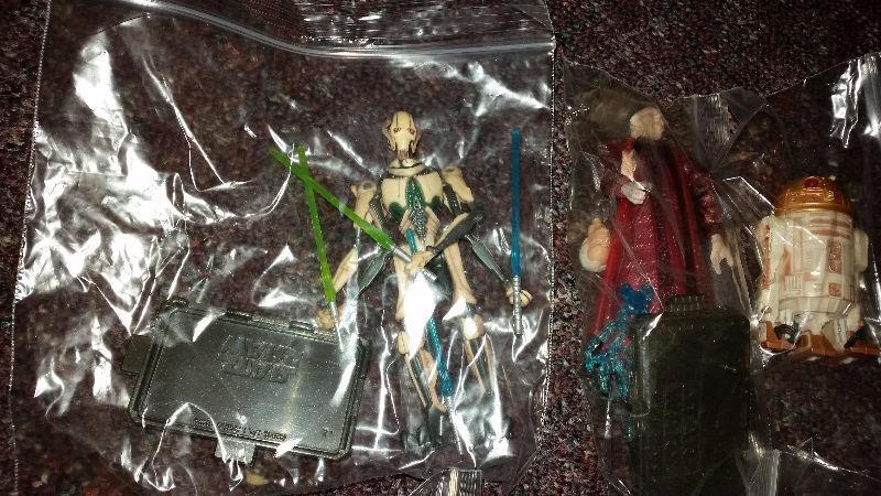 STAR WARS REVENGE OF THE SITH ACTION FIGURES