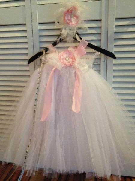 Adorable Flower Girl Dress with White Feathers! PLUS HEADBAND!