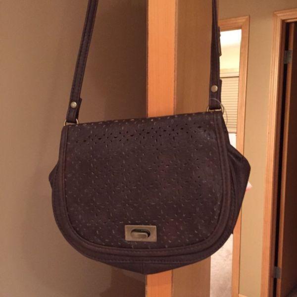 Brand new Roxy purse for sale! Never used!