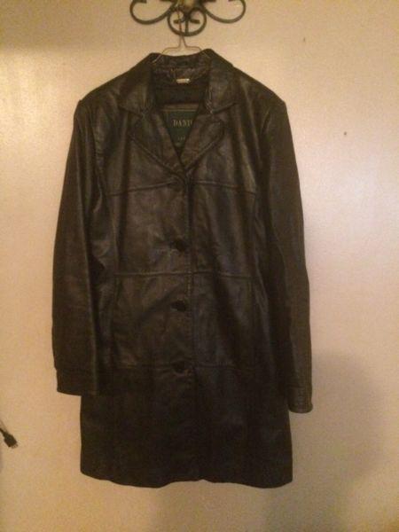 3/4 length leather jacket size large
