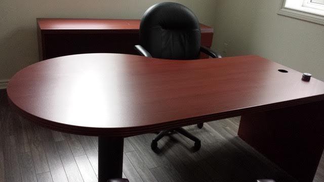 High Quality Executive Desk
