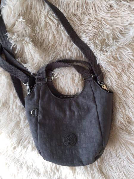 Kipling grey purse