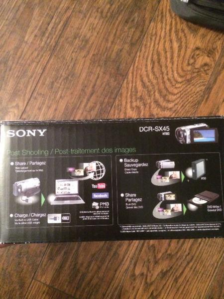Sony DCR-SX454 handy cam