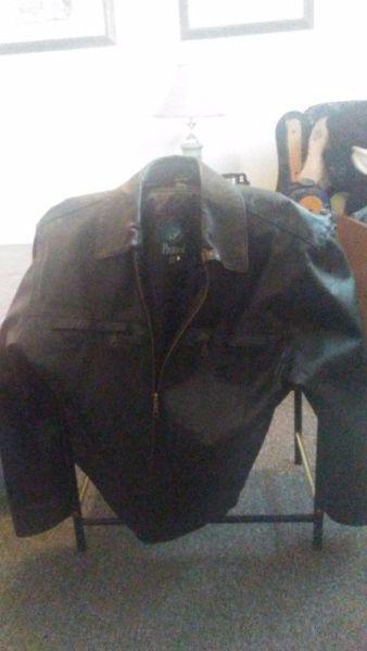 100% leather jacket in mint condition