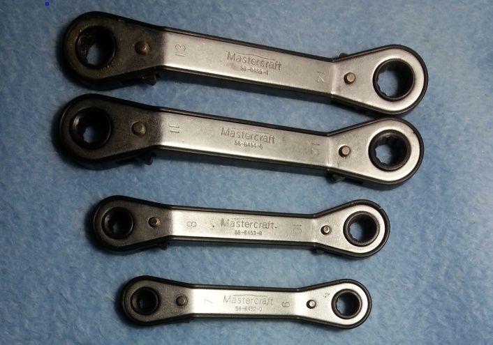 Mastercraft 4 piece Metric Off-Set reversible Ratcheting Box Wre