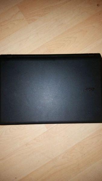 Black Acer 500g/4g ram $250