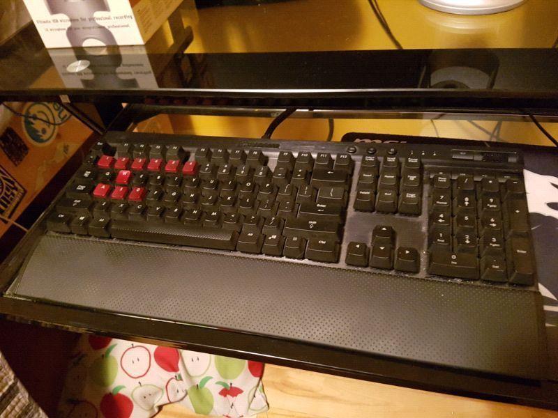 Corsair Vengeance k70 Gaming Keyboard