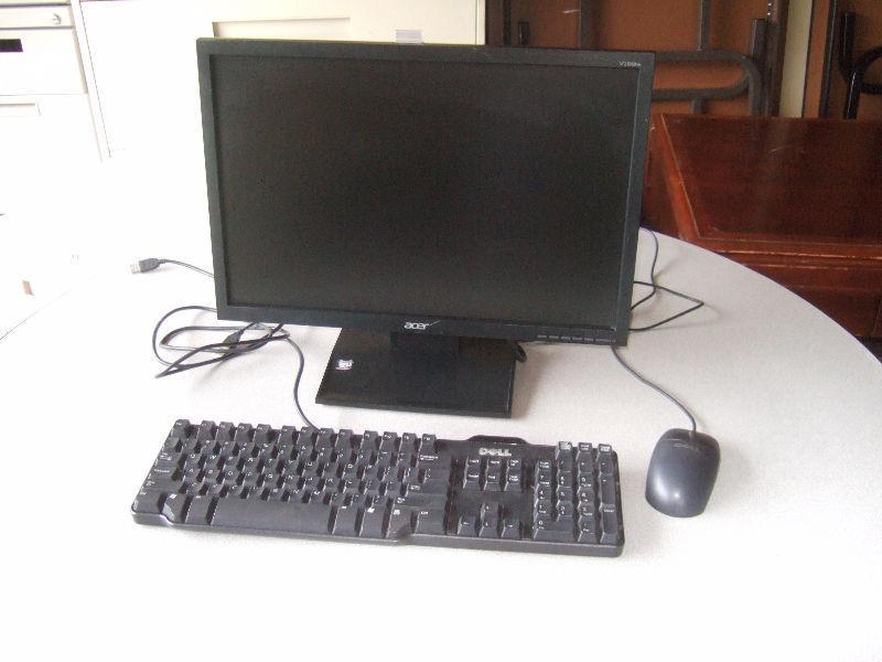acer 19' monitor $12