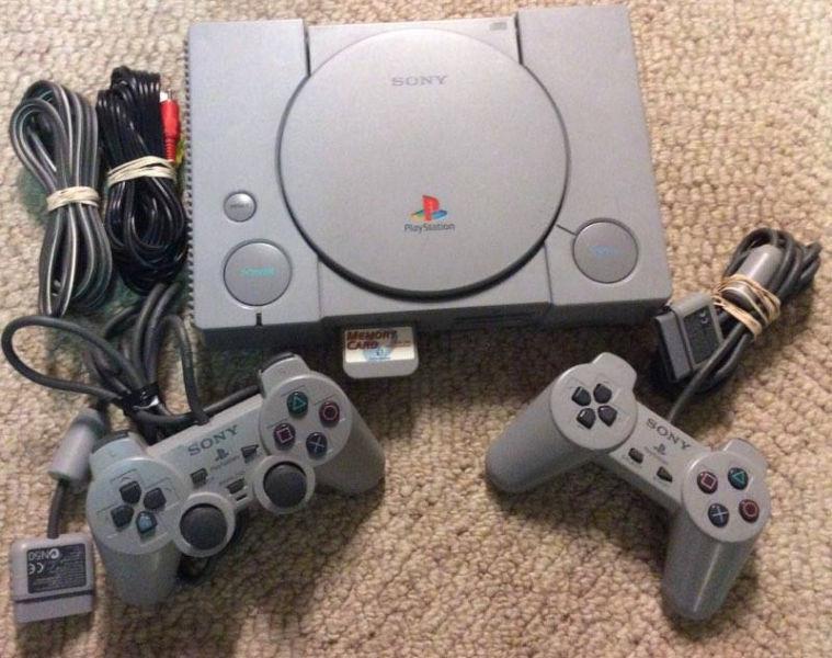 Playstation 1 with 2 Controllers and 5 Games!! Also PS1 Slim!