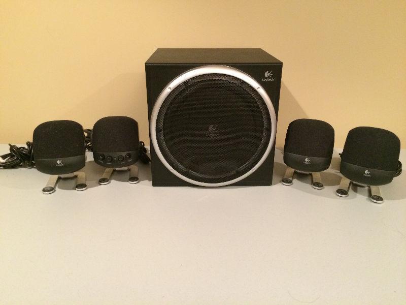 Logitech 5 piece Computer Speakers