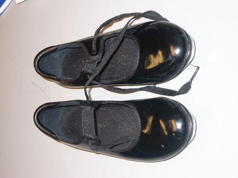 Tap shoes / soulier de claquette