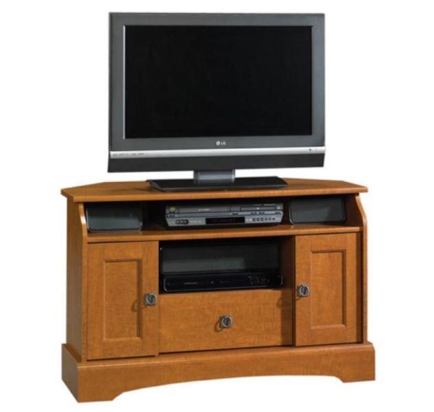 Wanted: Seeking Free or Low Cost TV stand