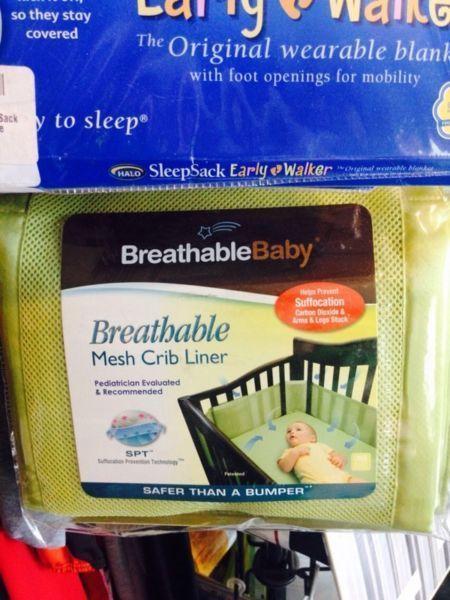 New in Package! Breathable Mesh Crib Liner Green