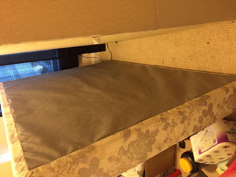 Double bed boxspring - delivery for nearby areas if needed