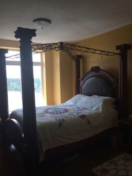 Large canopy Queen Bed